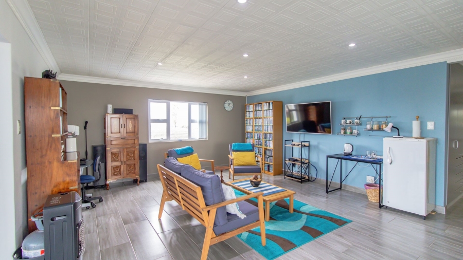 4 Bedroom Property for Sale in Yzerfontein Western Cape